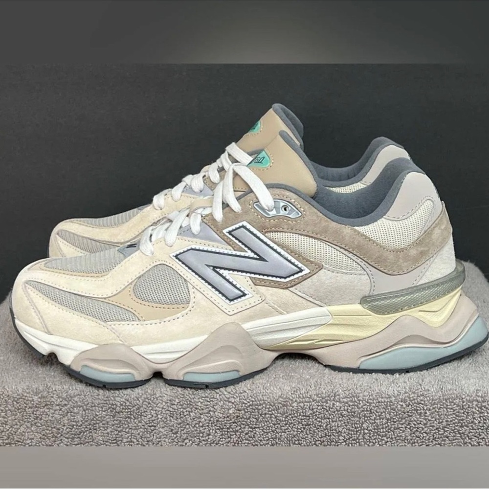 New balance 9060 shoes- brand new!